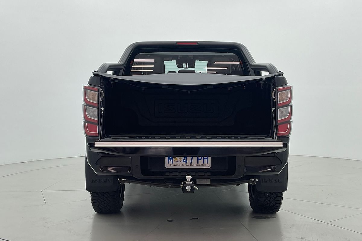 2024 Isuzu D-MAX BLADE 4X4