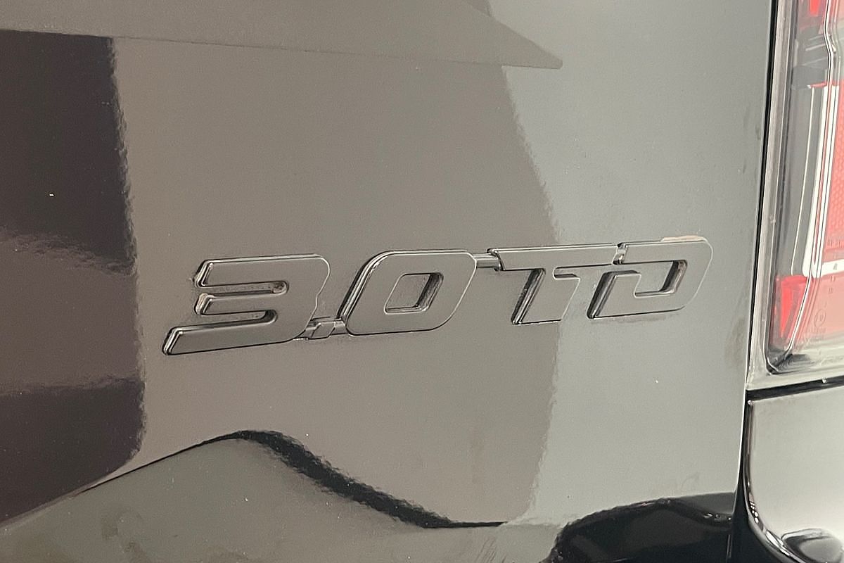 2024 Isuzu D-MAX BLADE 4X4