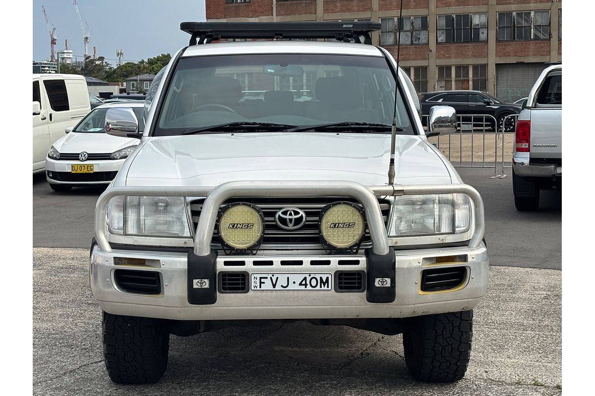 2004 Toyota Landcruiser GXL UZJ100R