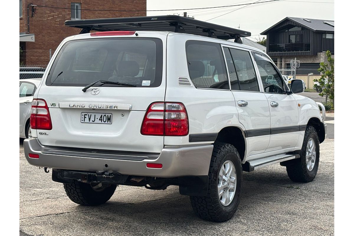 2004 Toyota Landcruiser GXL UZJ100R