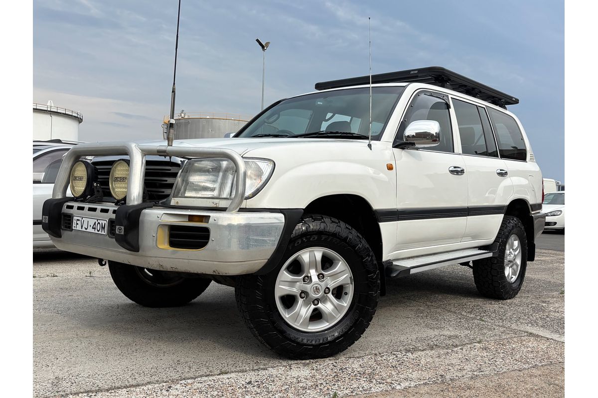 2004 Toyota Landcruiser GXL UZJ100R