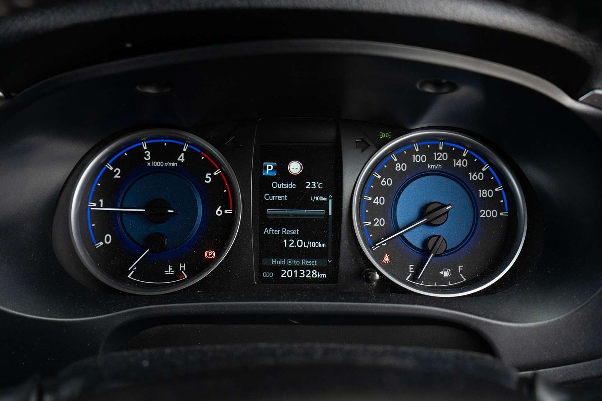 2019 Toyota Hilux SR5 GUN126R 4X4