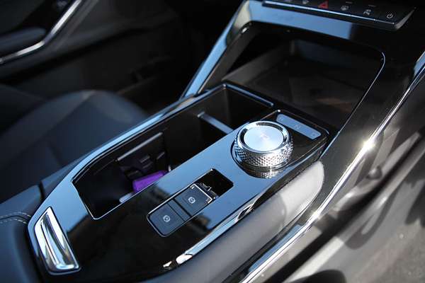 2025 GWM Haval H6 Ultra Hybrid B01