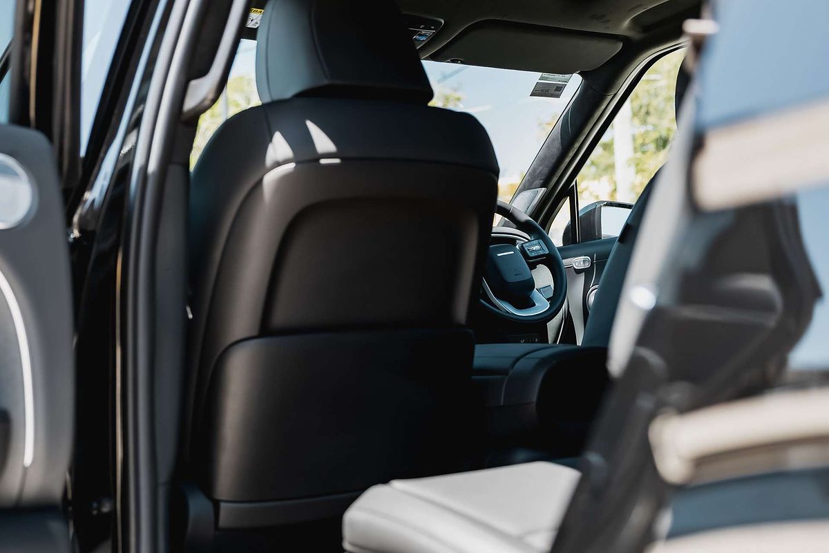 2025 Hyundai Palisade Calligraphy LX3.V1