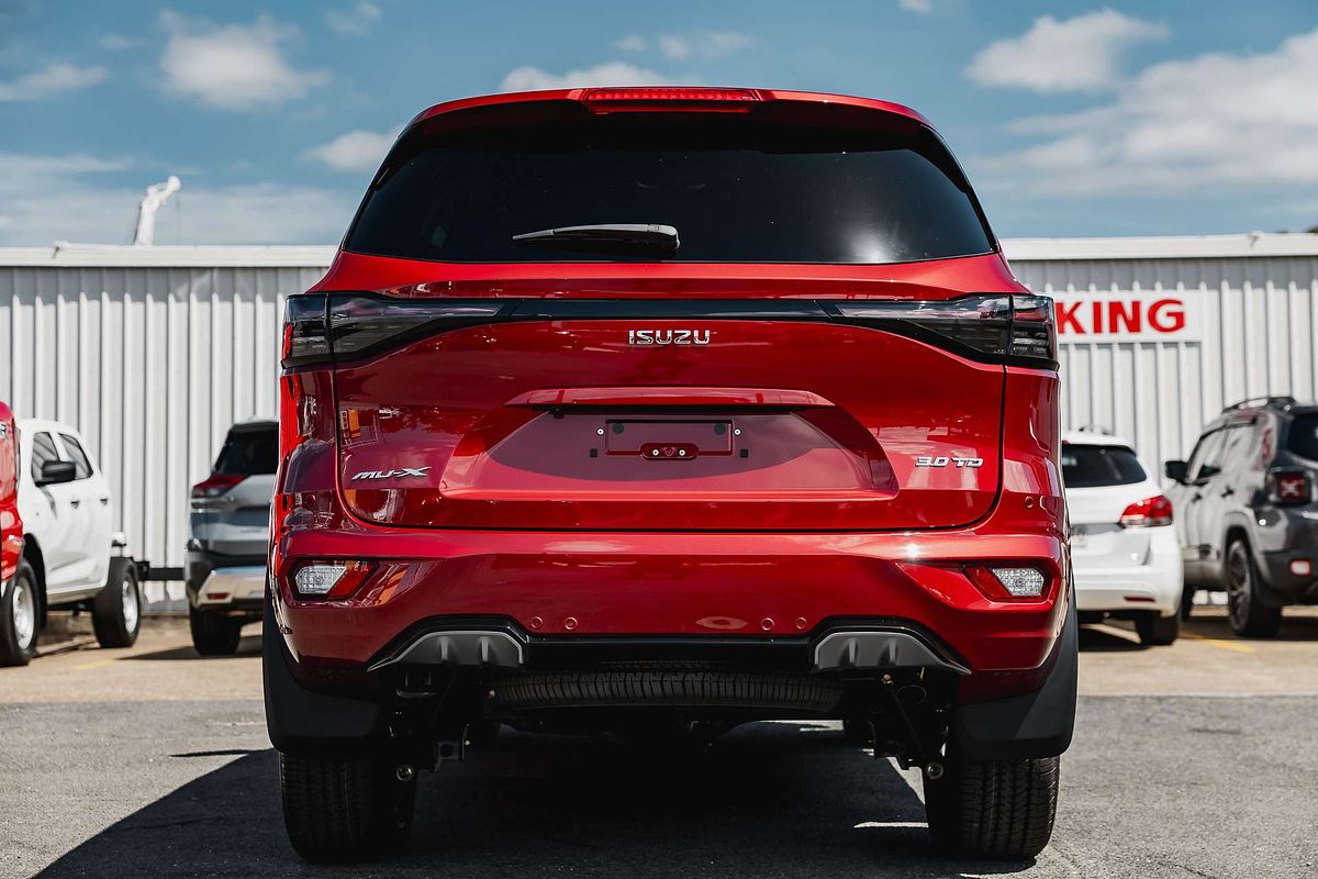 2025 Isuzu MU-X LS-T
