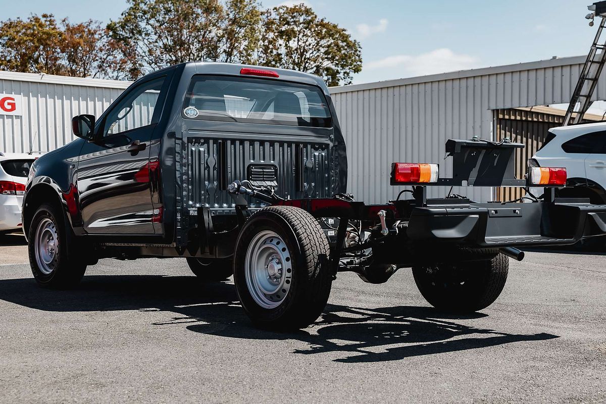 2025 Isuzu D-MAX SX High Ride  Rear Wheel Drive