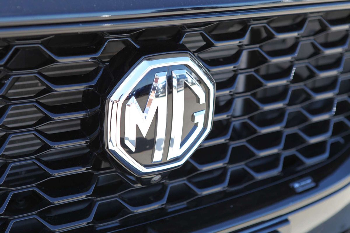 2024 MG ZST Excite