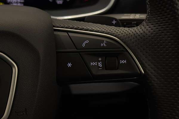 2022 Audi Q3 40 TFSI QUATTRO S LINE F3 MY23