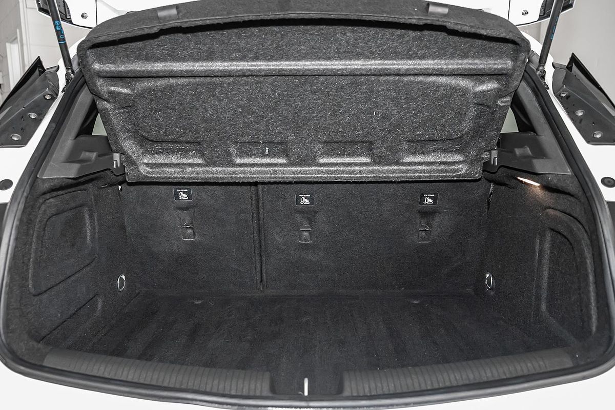 2018 Holden Astra R BK