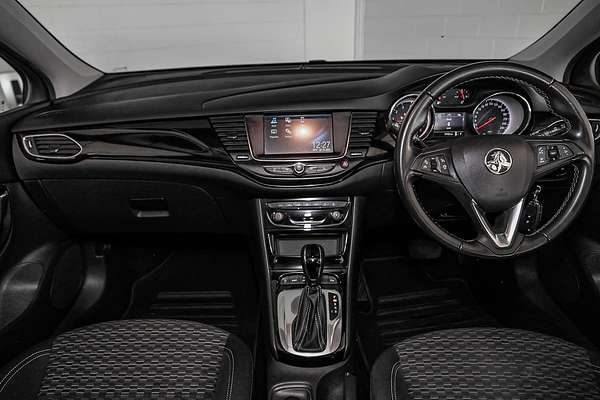 2018 Holden Astra R BK