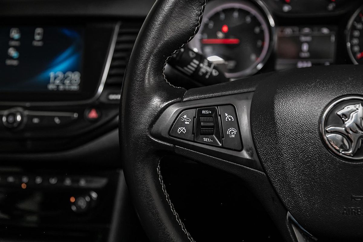 2018 Holden Astra R BK