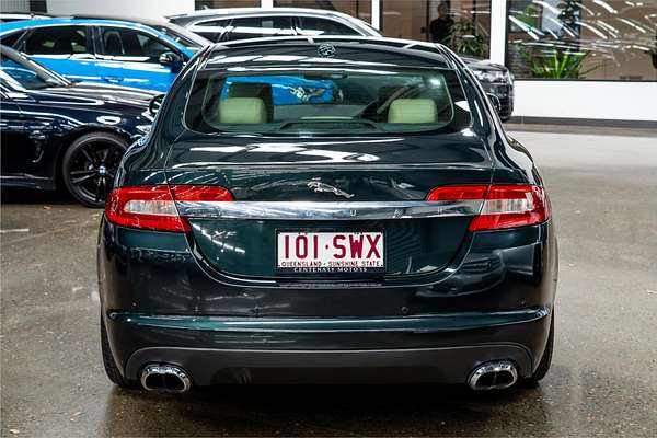 2010 Jaguar XF Luxury X250