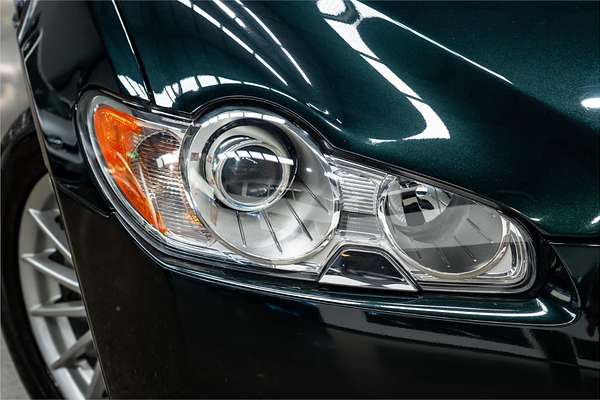 2010 Jaguar XF Luxury X250
