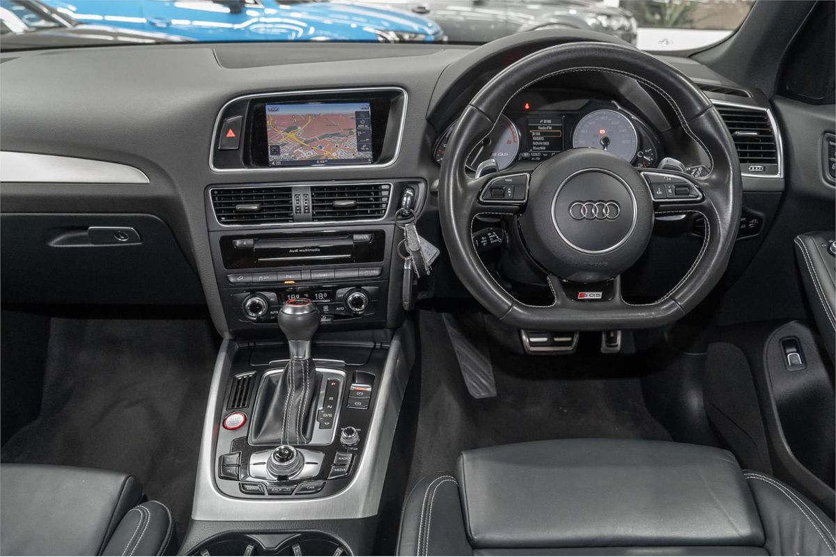 2014 Audi SQ5 TDI 8R
