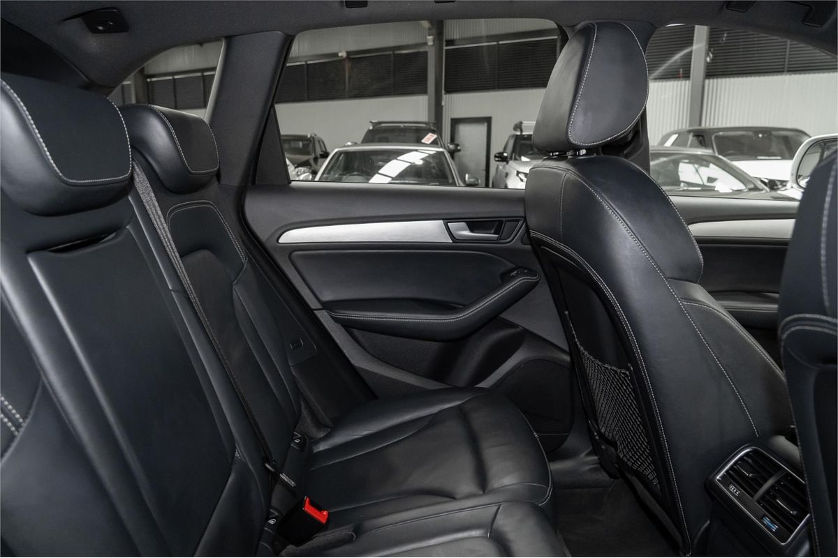 2014 Audi SQ5 TDI 8R