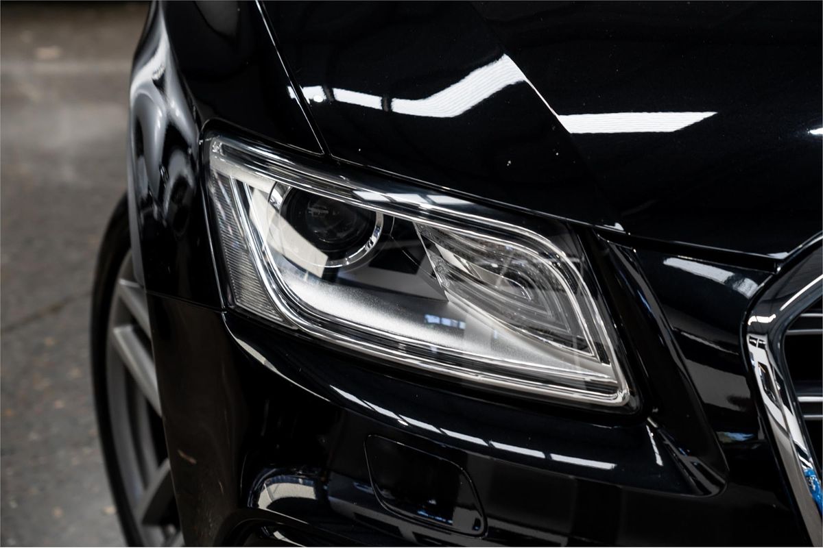 2014 Audi SQ5 TDI 8R