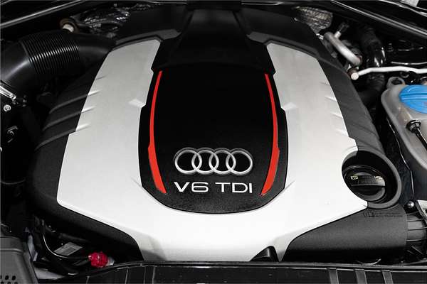 2014 Audi SQ5 TDI 8R