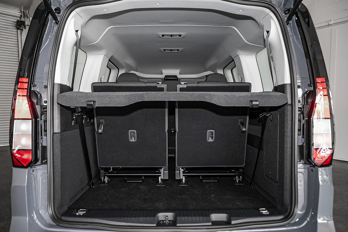 2025 Volkswagen Caddy TDI320 5 LWB