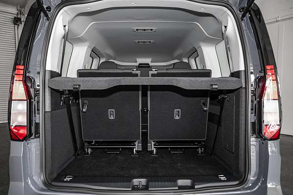 2025 Volkswagen Caddy TDI320 5 LWB