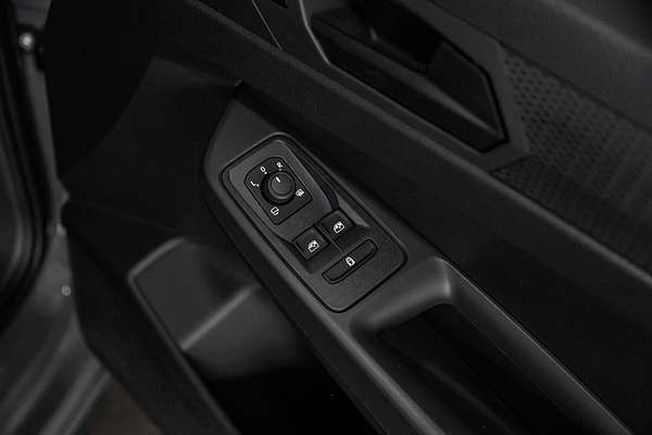 2025 Volkswagen Caddy TDI320 5 LWB