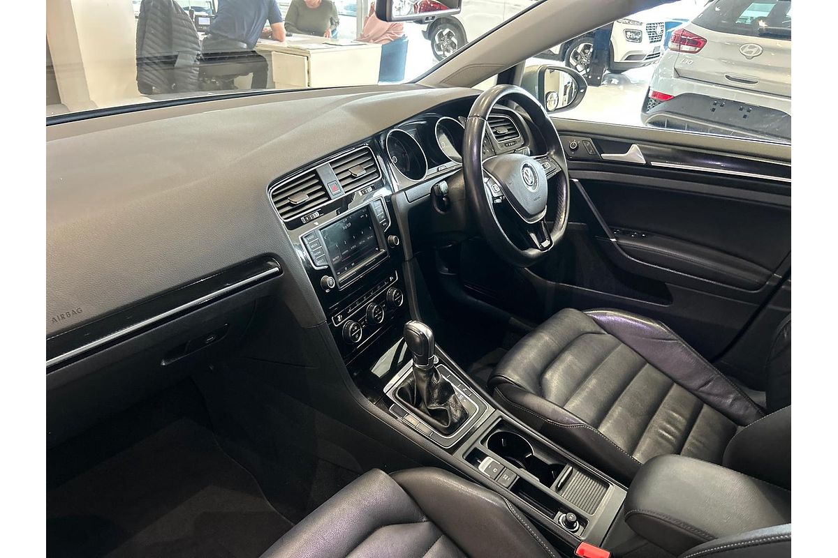 2015 Volkswagen Golf 110TDI Highline 7