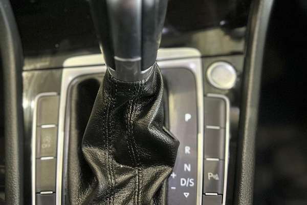 2015 Volkswagen Golf 110TDI Highline 7
