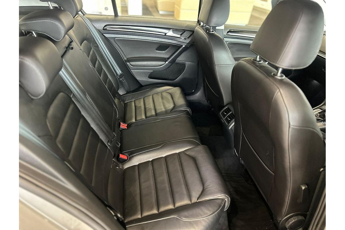 2015 Volkswagen Golf 110TDI Highline 7