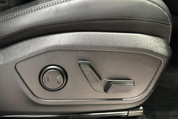 2025 Kia Tasman X-Line TK 4X4