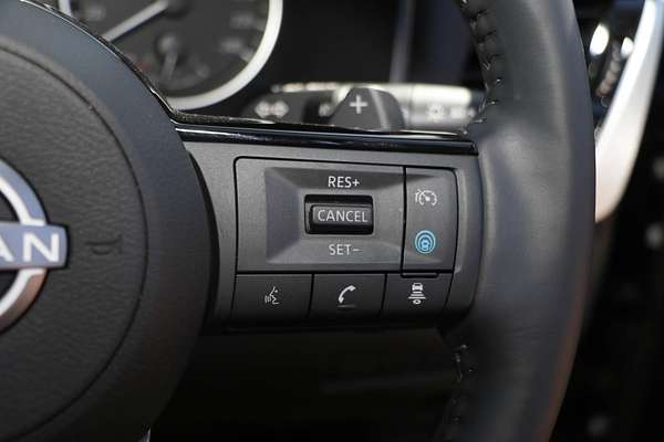 2024 Nissan X-TRAIL ST-L T33