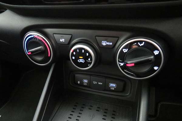 2025 Hyundai Venue QX.V5