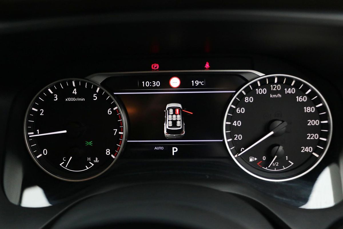 2025 Nissan X-TRAIL ST T33