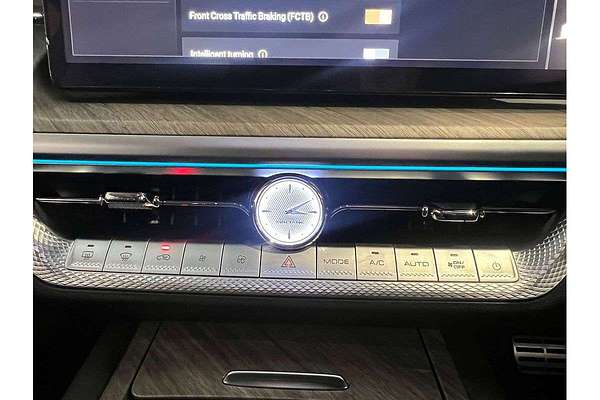 2025 GWM Tank 500 Vanta Hybrid P03