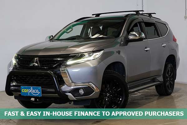 2019 Mitsubishi Pajero Sport Black Edition QE