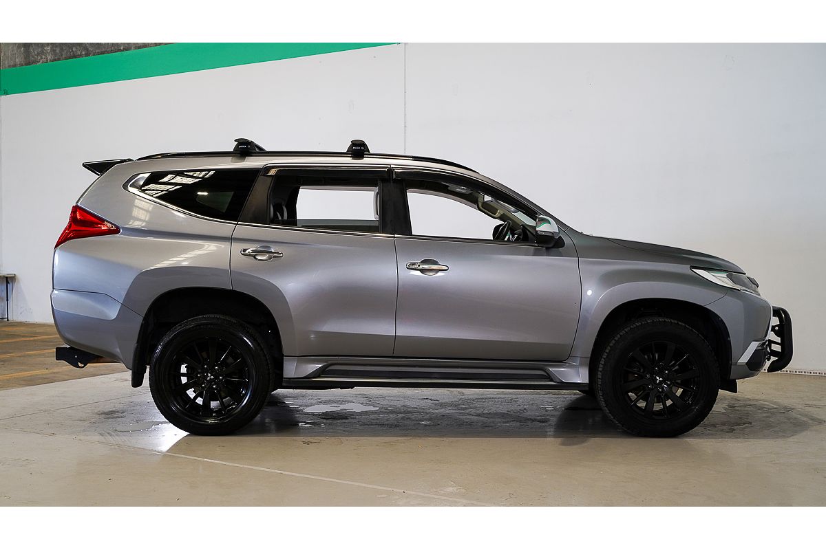2019 Mitsubishi Pajero Sport Black Edition QE