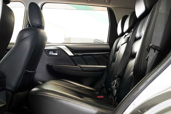 2019 Mitsubishi Pajero Sport Black Edition QE