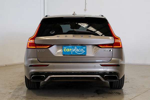 2019 Volvo V60 T5 R-Design
