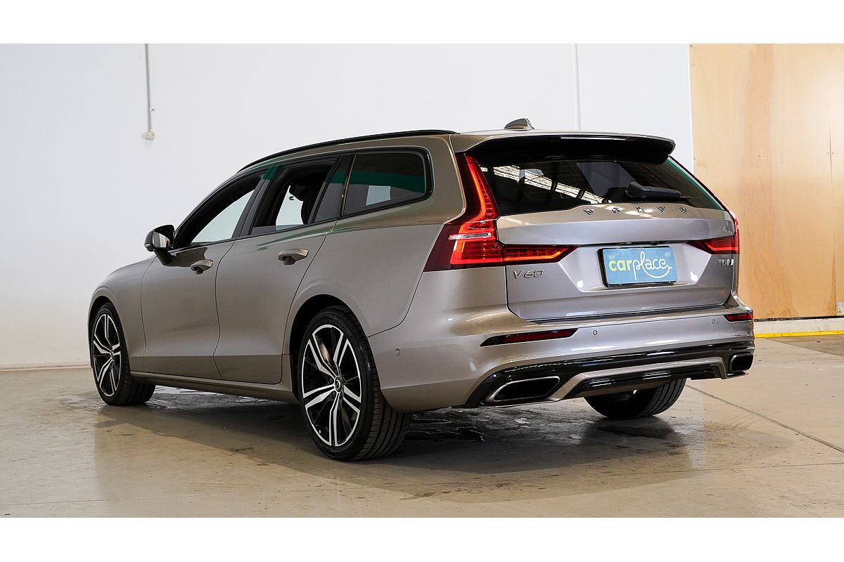 2019 Volvo V60 T5 R-Design