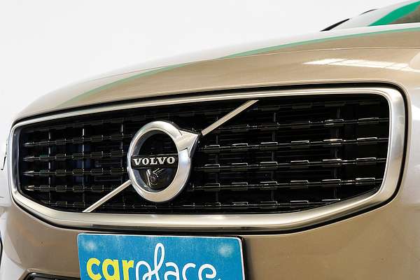 2019 Volvo V60 T5 R-Design