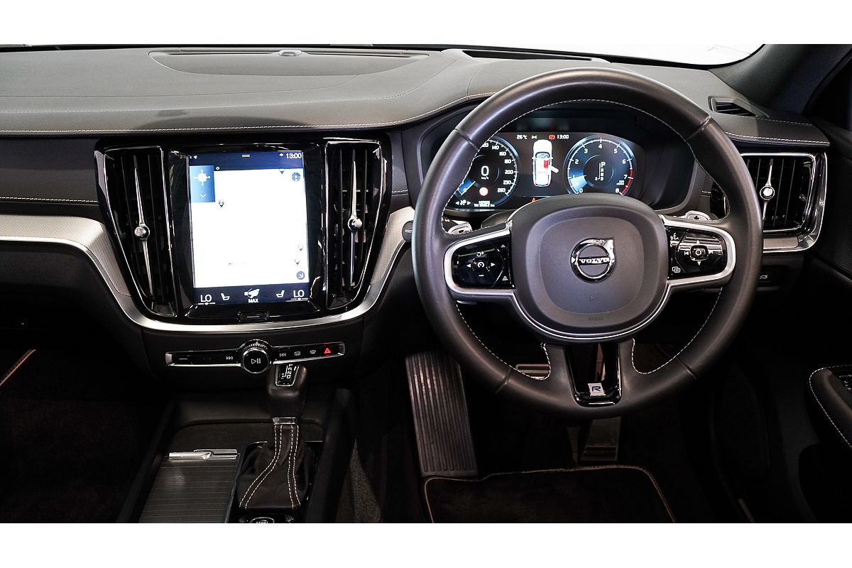 2019 Volvo V60 T5 R-Design
