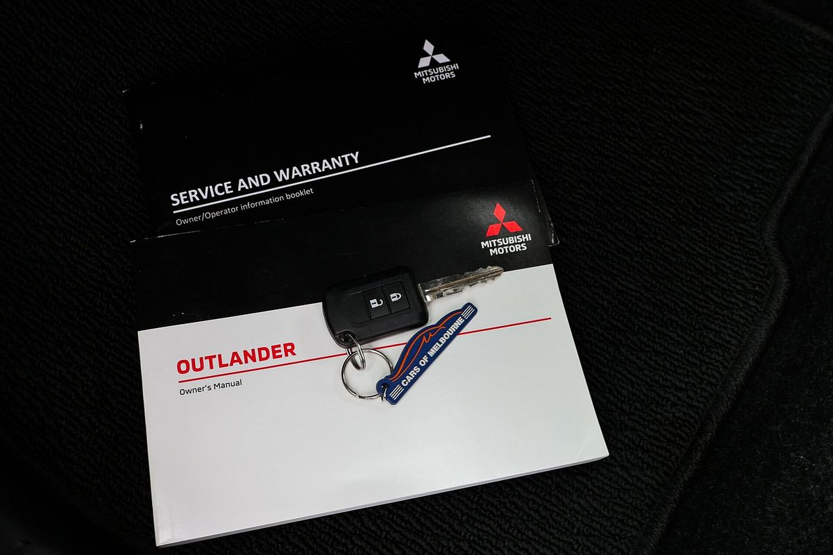 2021 Mitsubishi Outlander ES ZL