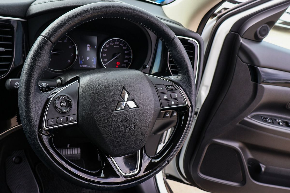 2021 Mitsubishi Outlander ES ZL