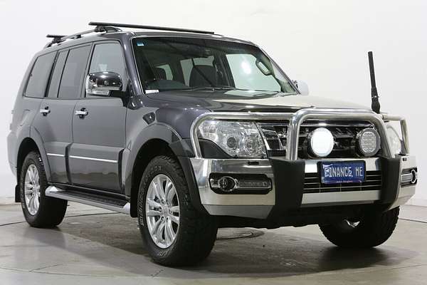 2018 Mitsubishi Pajero Exceed NX