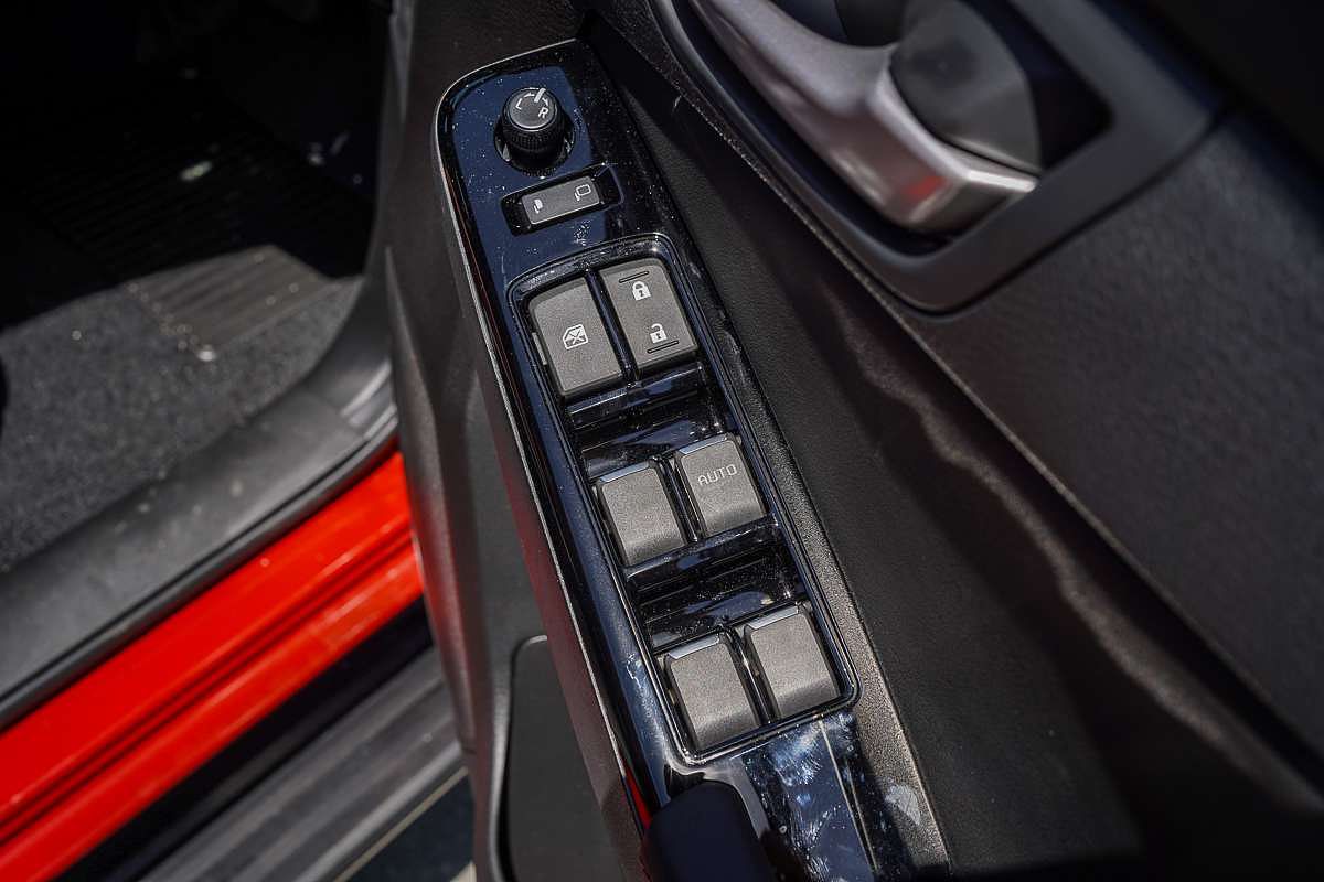 2025 Mazda BT-50 SP TF 4X4