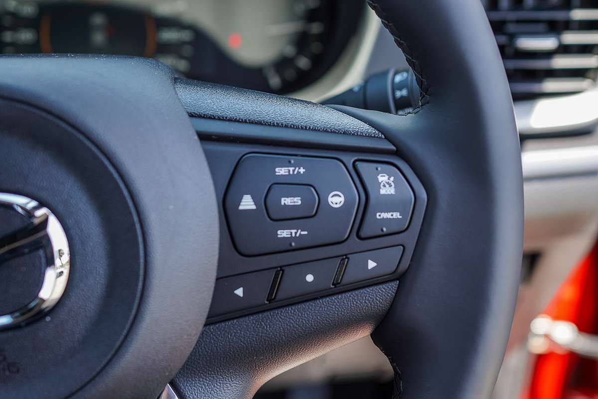 2025 Mazda BT-50 SP TF 4X4