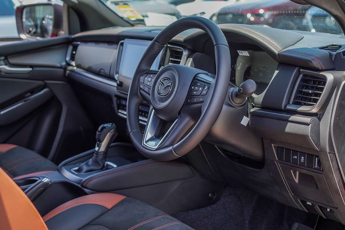 2025 Mazda BT-50 SP TF 4X4