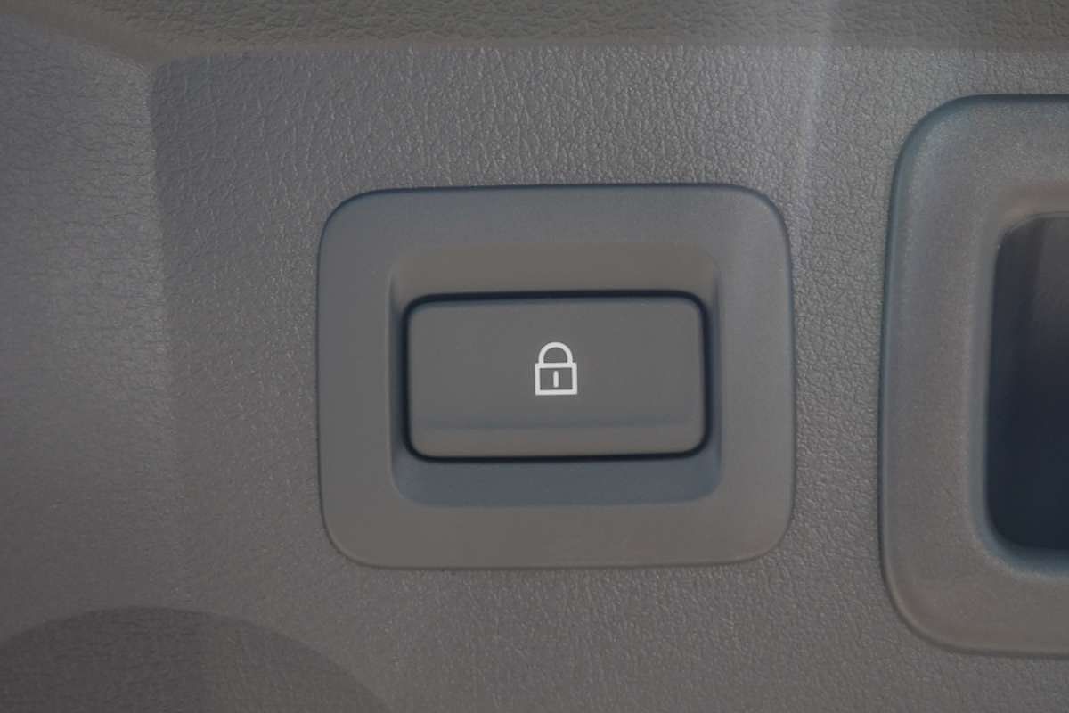 2025 Mazda CX-60 G25 Pure KH Series