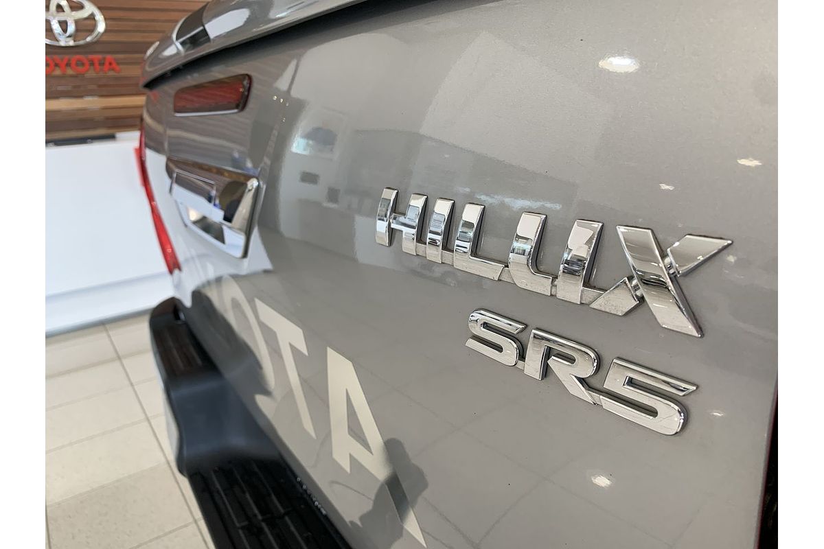 2016 Toyota Hilux SR5 GUN126R 4X4