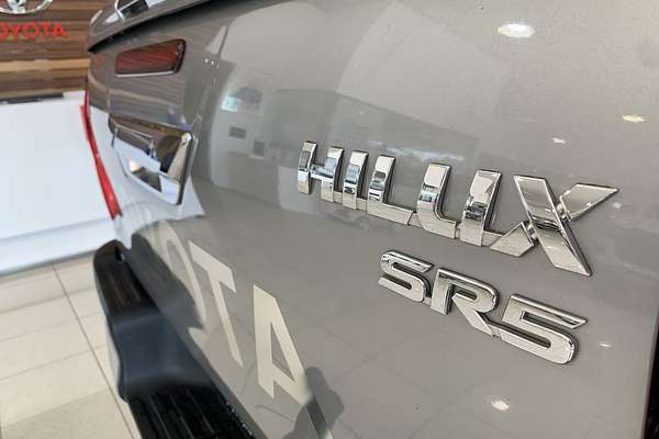 2016 Toyota Hilux SR5 GUN126R 4X4