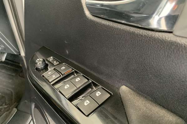 2016 Toyota Hilux SR5 GUN126R 4X4