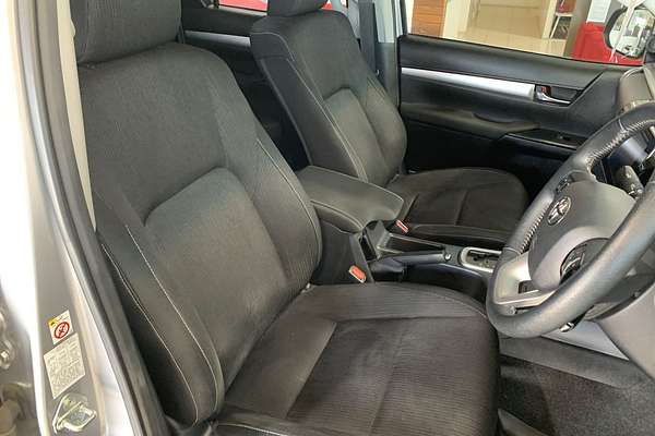 2016 Toyota Hilux SR5 GUN126R 4X4